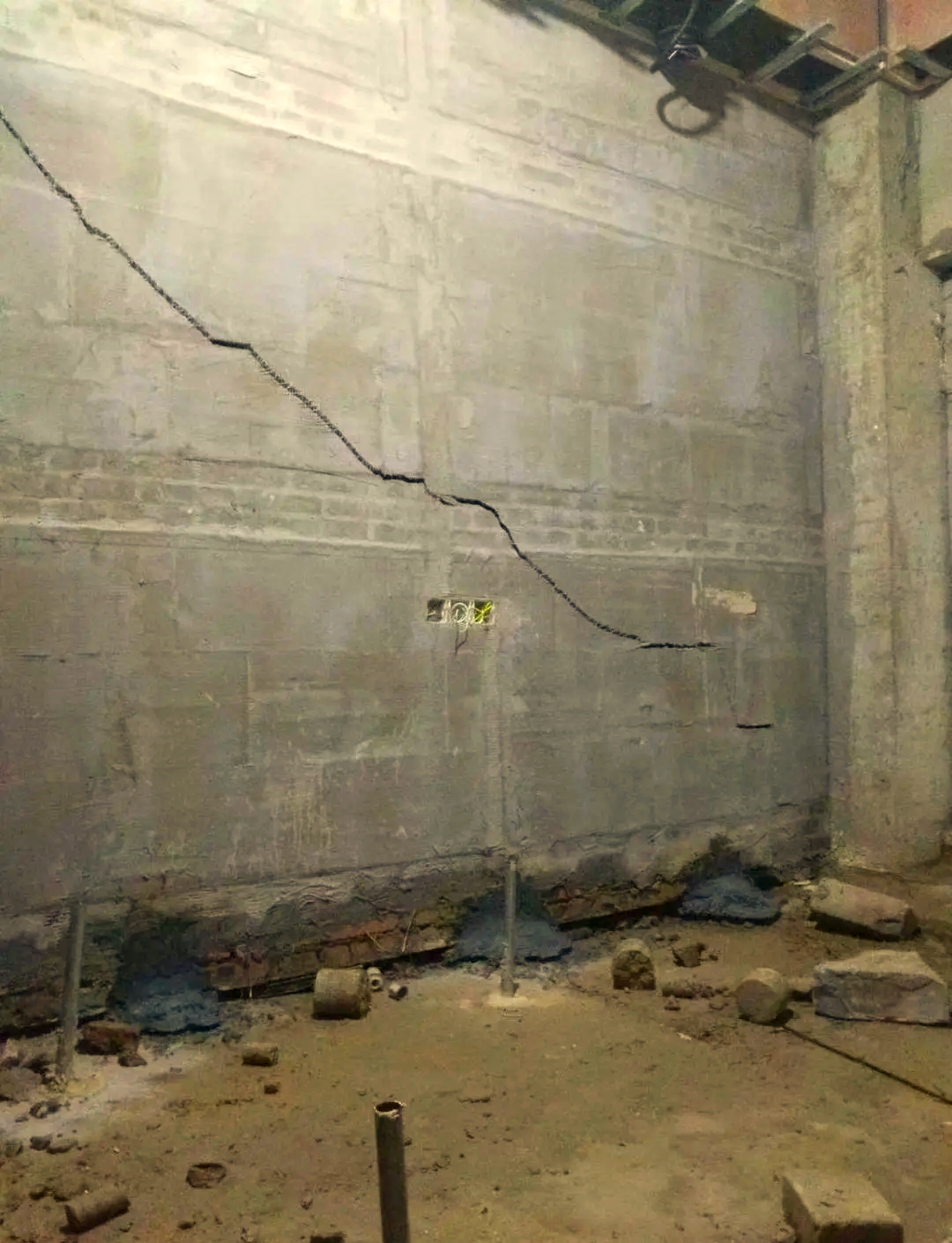 长治沁源县房屋下沉加固